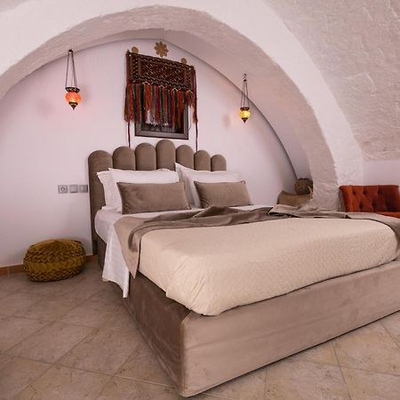 April Luxury Suites (Adults Only) Rhodes City Zewnętrze zdjęcie