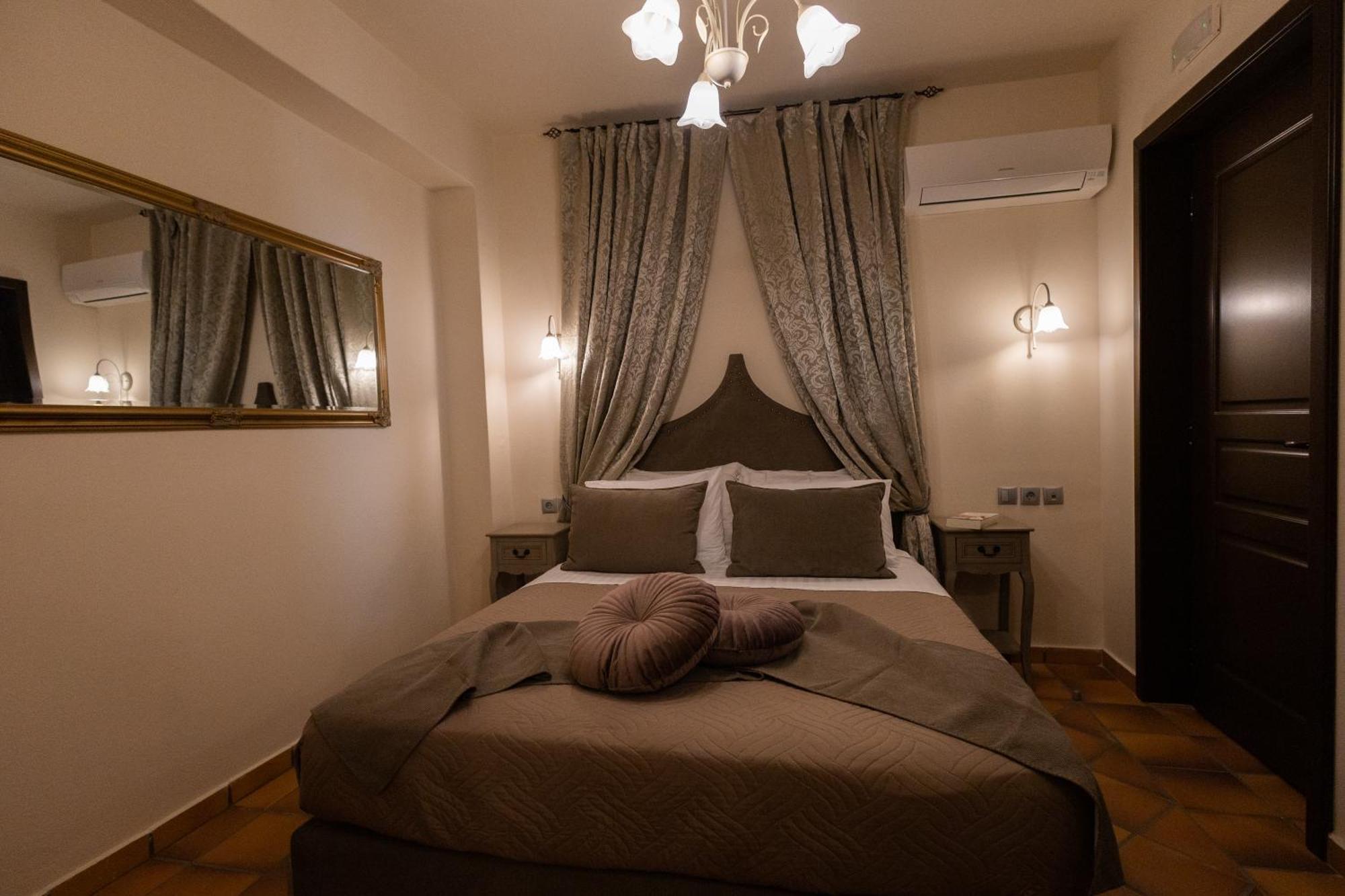 April Luxury Suites (Adults Only) Rhodes City Pokój zdjęcie